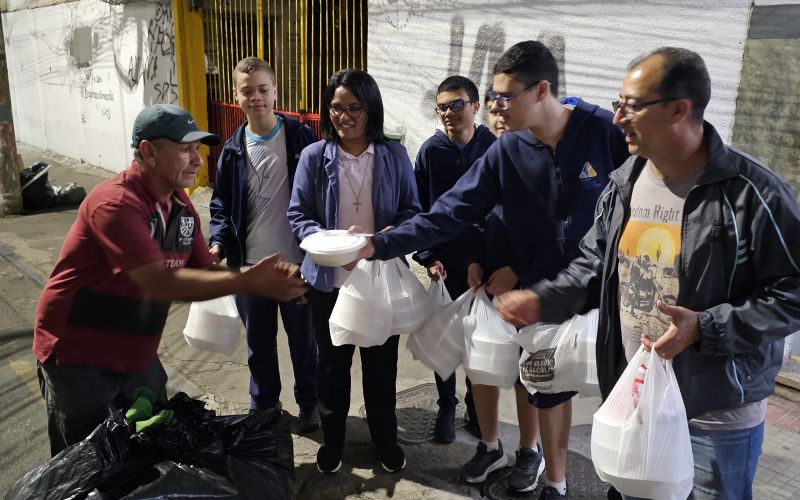 Ronda Noturna: Um Encontro de Humanidade e Esperança